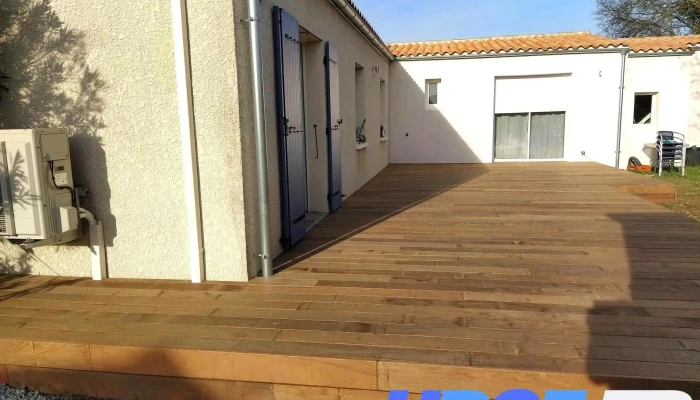 Abm Artisan Bois du Marais - Création et pose de terrasse et pergolas en bois à La Rochelle - 17170 Taugon