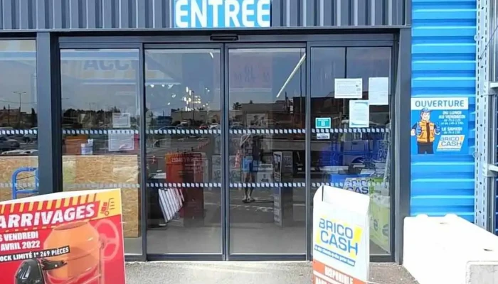 Brico Cash Poitiers -  Videos - Migné-auxances