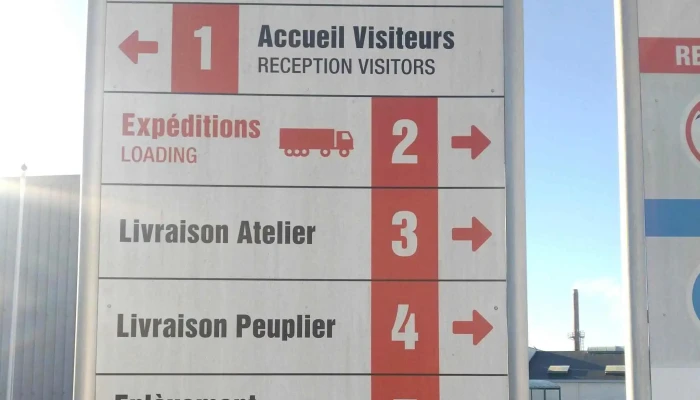 Joubert Saint -  Jean Dangely Negociant En Bois - Saint-jean-d'angély