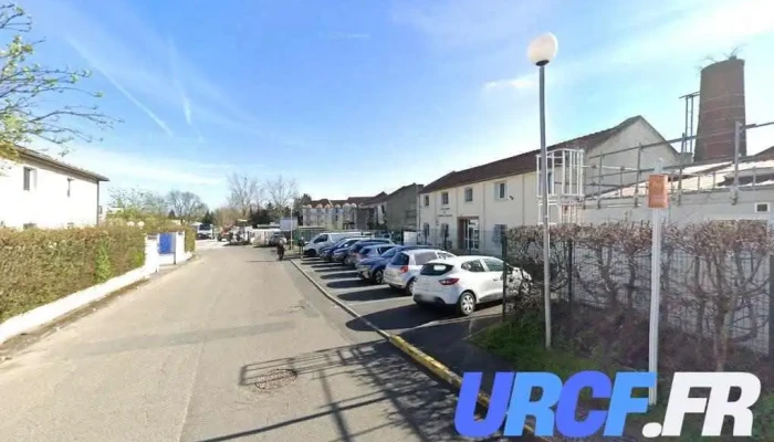M.t.r Batiment - 77173 Chevry-Cossigny