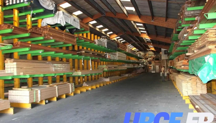 Rullier Bois Agence De Bressuire Interieur - Bressuire