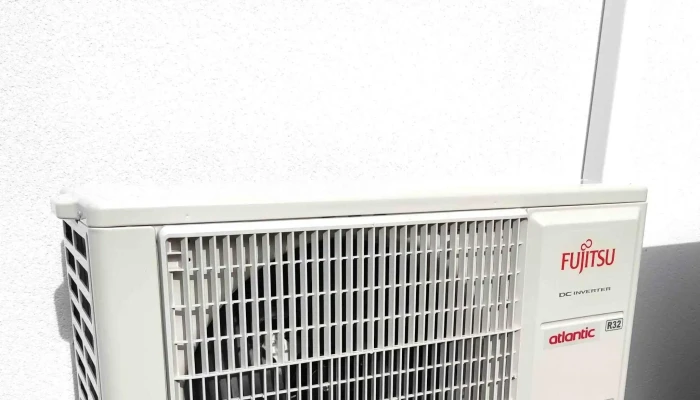 Tl Clim -   Climatisation Photovoltaique Gainable Chauffe Eau Thermodynamique Rge En Gironde Pres De Moi - Beautiran
